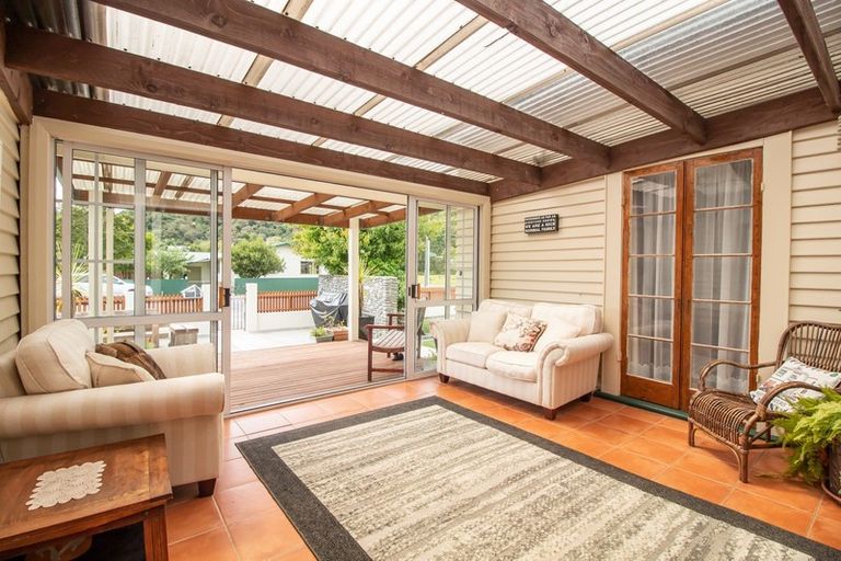 Photo of property in 13 Times Street, Reefton, 7830