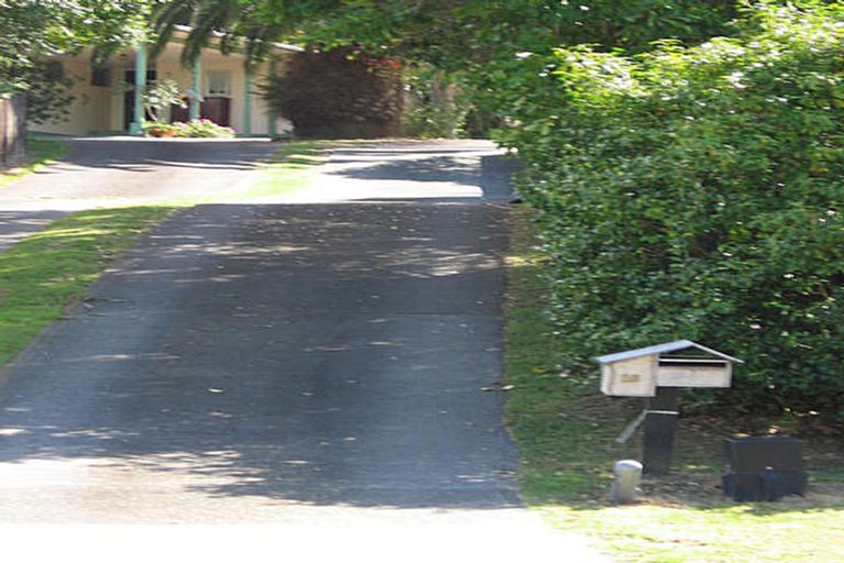 Photo of property in 16 Corric Hill, Torbay, Auckland, 0630