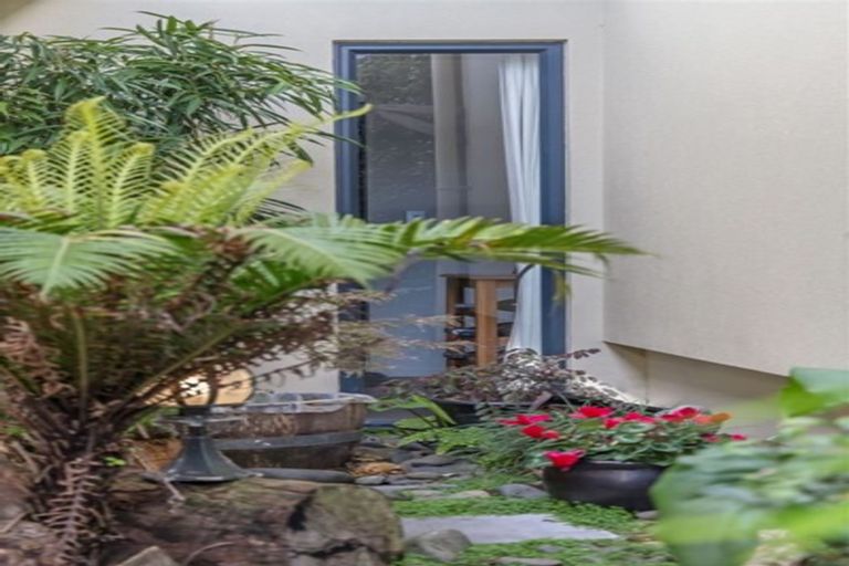 Photo of property in 38a Holiday Road, Stanmore Bay, Whangaparaoa, 0932