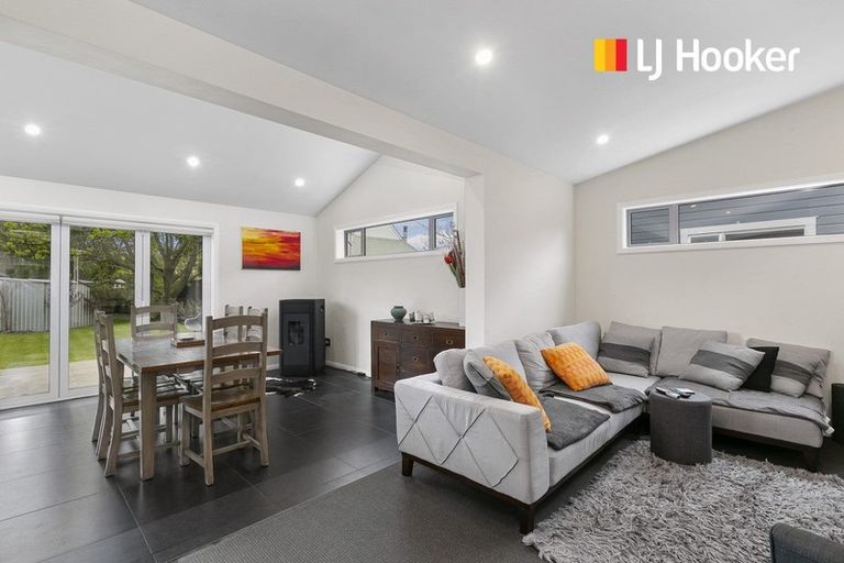 Photo of property in 24 Lochend Street, Musselburgh, Dunedin, 9013