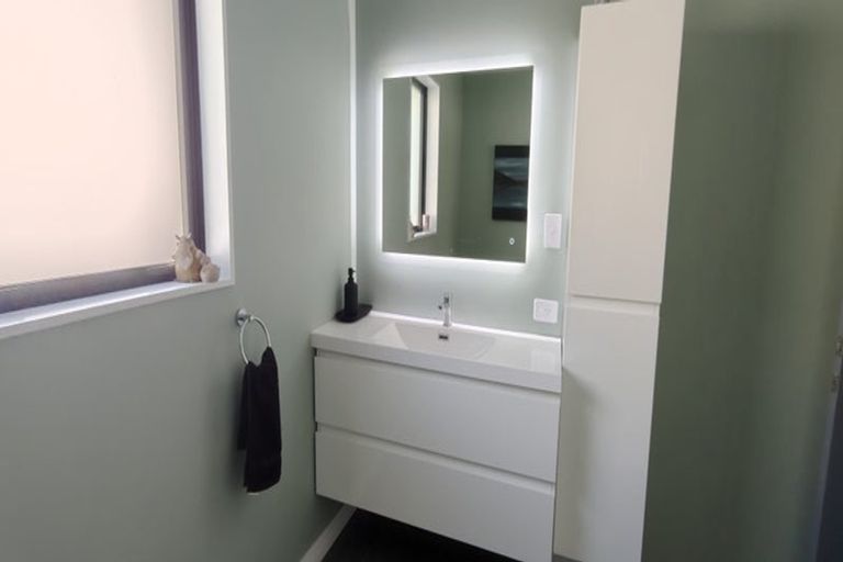 Photo of property in 118 Renata Road, Okiwi Bay, 7193