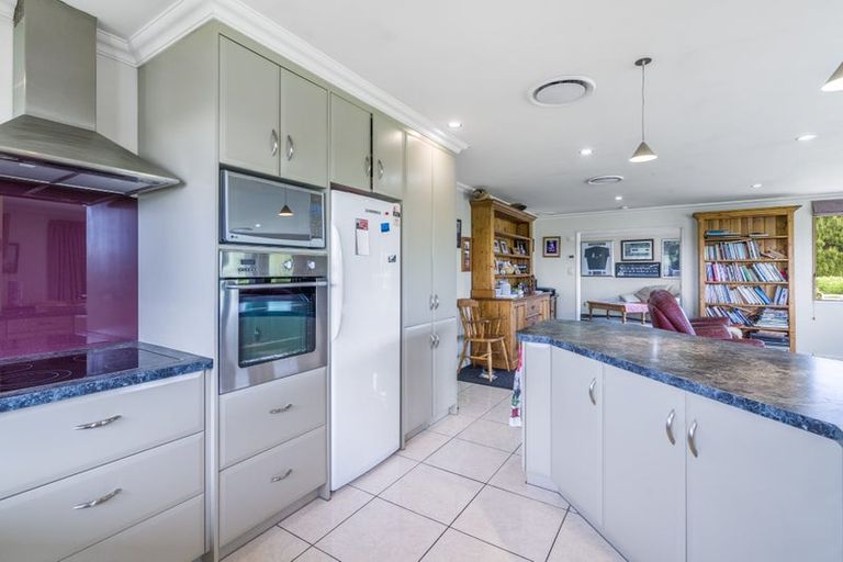 Photo of property in 115 Mill Road South, Seaward Bush, Invercargill, 9871