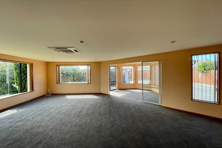Photo of property in 77 Temple Crescent, Gleniti, Timaru, 7910
