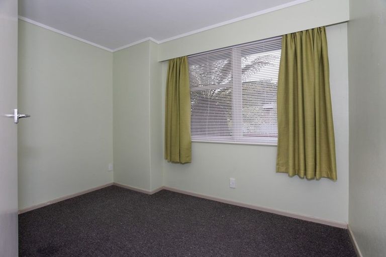 Photo of property in 14 Ongo Road, Hunterville, 4730