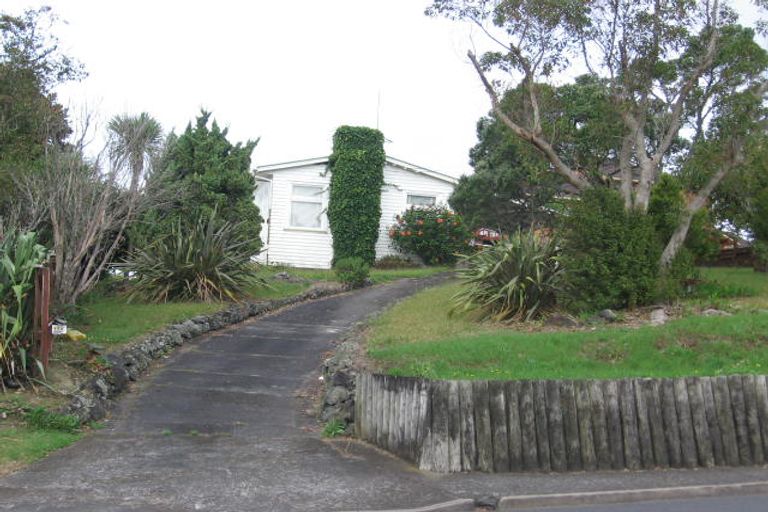 Photo of property in 134 Rosier Road, Glen Eden, Auckland, 0602