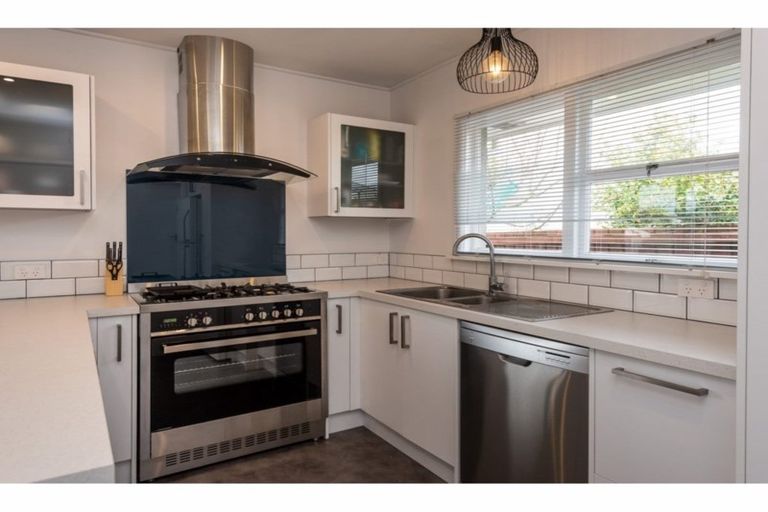 Photo of property in 60 Gardiners Road, Bishopdale, Christchurch, 8051