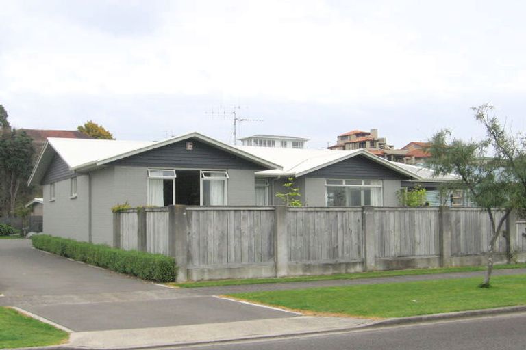 Photo of property in 98 Kulim Avenue, Otumoetai, Tauranga, 3110
