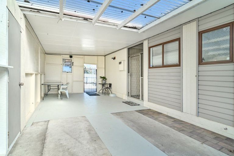 Photo of property in 505 Poplar Place, Akina, Hastings, 4122