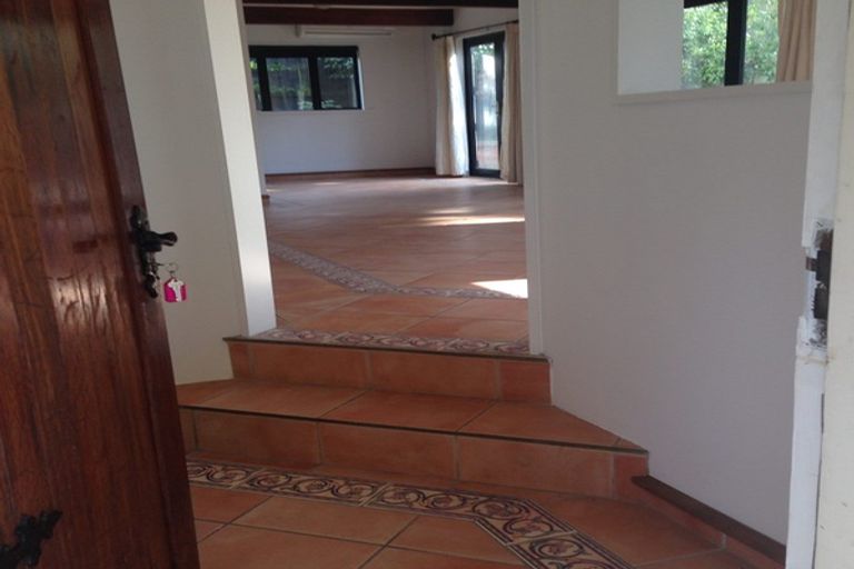 Photo of property in 125 Stapletons Road, Richmond, Christchurch, 8013