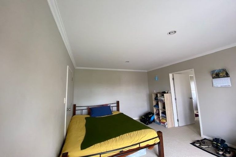 Photo of property in 43 Calypso Way, Unsworth Heights, Auckland, 0632