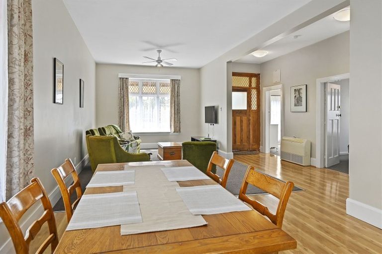 Photo of property in 24 Leitch Street, Somerfield, Christchurch, 8024