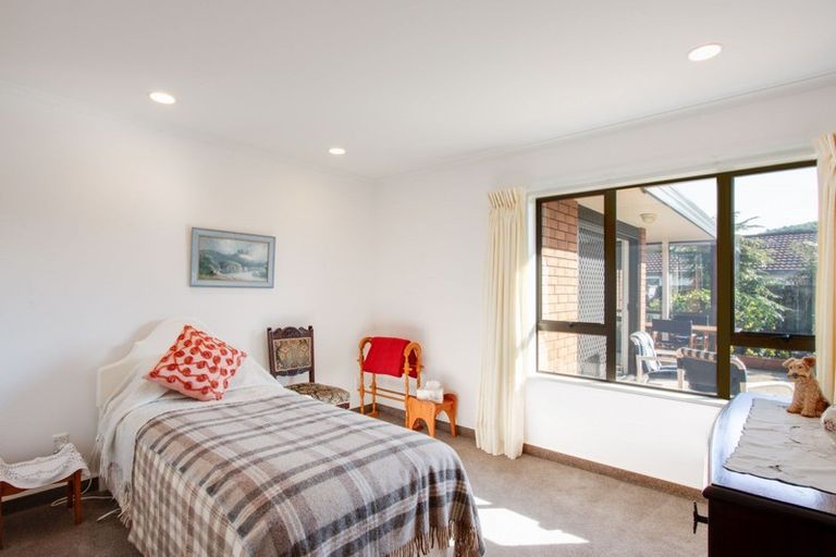 Photo of property in 205 Auckland Road, Greenmeadows, Napier, 4112