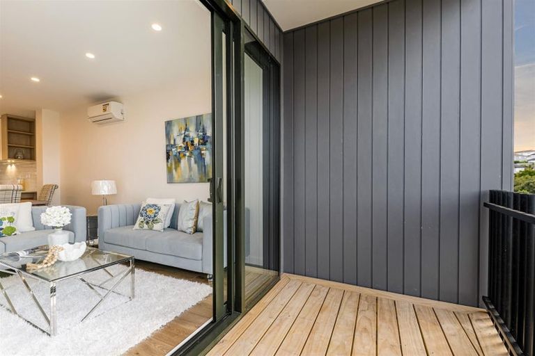 Photo of property in 50 Westgate Drive, Massey, Auckland, 0614