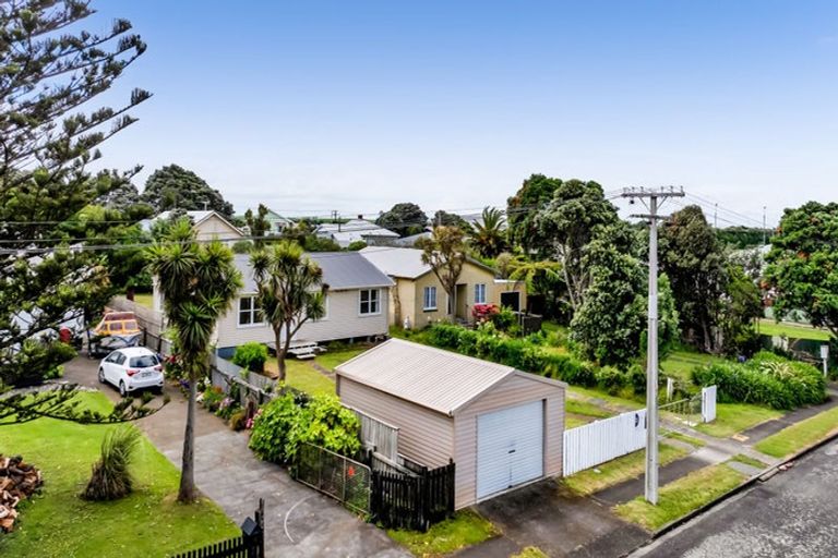 Photo of property in 4 Middlesex Street, Patea, 4520