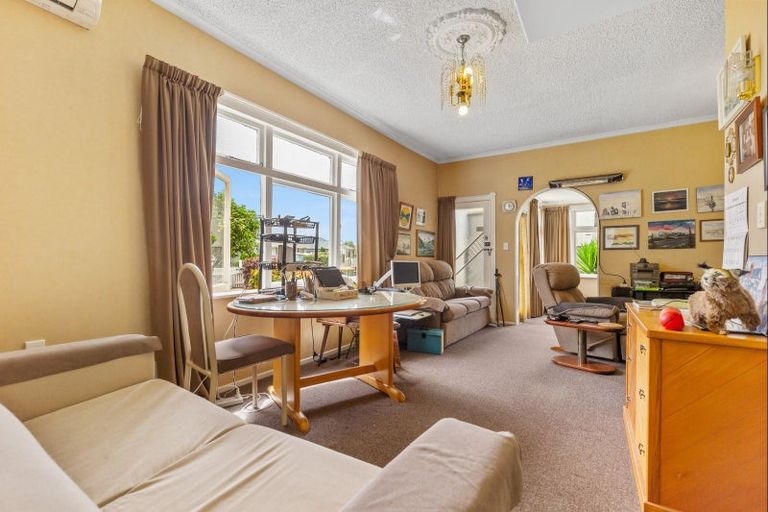 Photo of property in 9 York Street, Levin, 5510