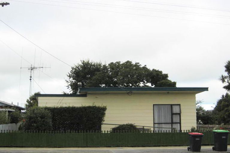 Photo of property in 38 Hamilton Street, Temuka, 7920
