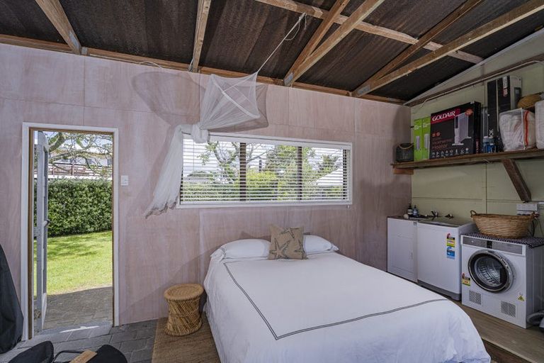 Photo of property in 55 Hornsea Road, Tairua, 3508