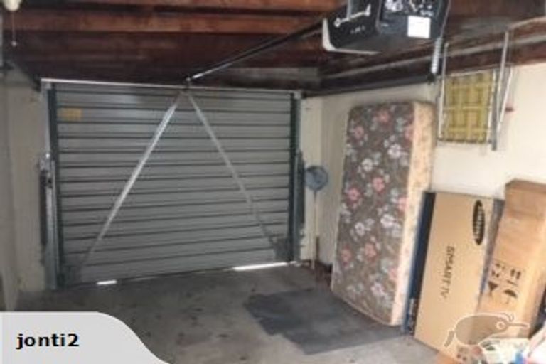 Photo of property in 6 Spencer Street, Alexandra, 9320