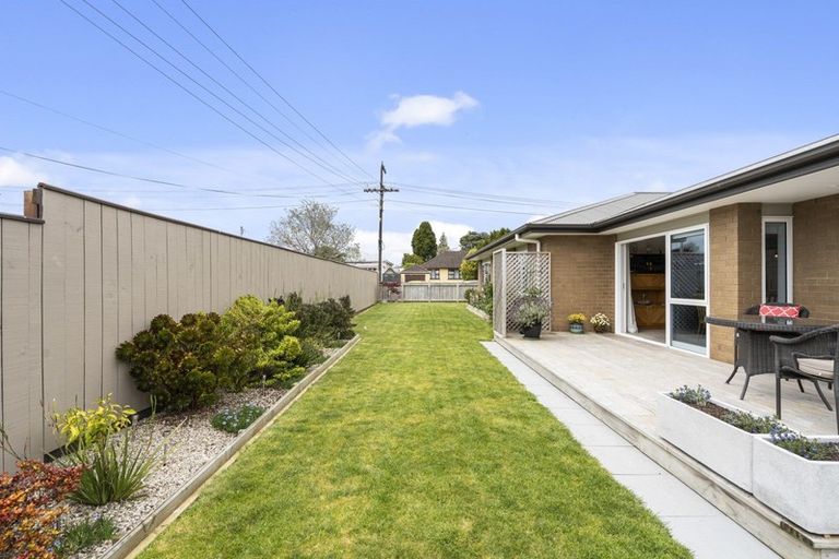 Photo of property in 30 Wallath Road, Westown, New Plymouth, 4310