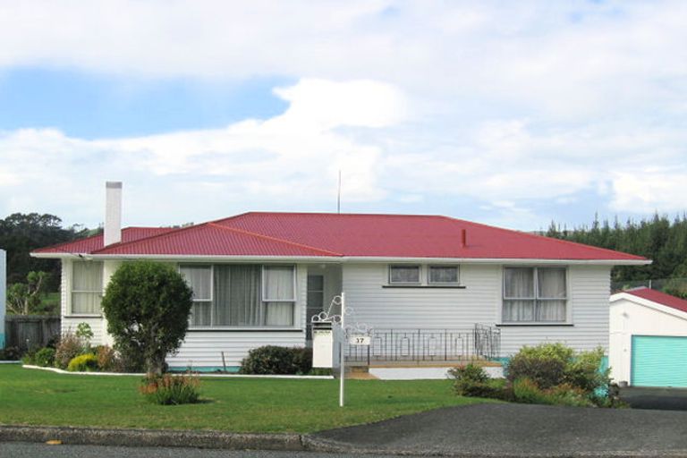 Photo of property in 37 Fisher Terrace, Te Kamo, Whangarei, 0112