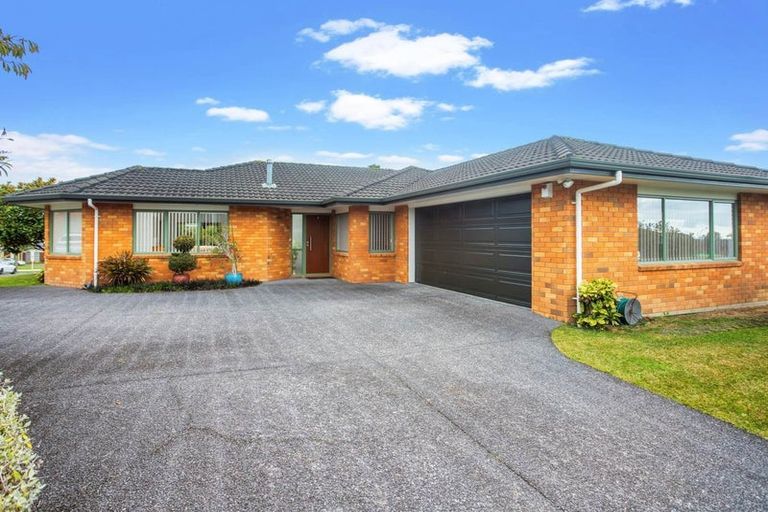 Photo of property in 23 Highfields Terrace, Henderson, Auckland, 0612