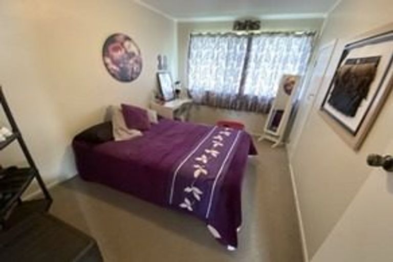 Photo of property in 66 Cargill Street, Papakura, 2110