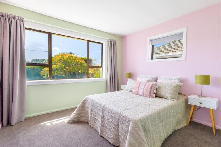 Photo of property in 96 Estuary Road, South New Brighton, Christchurch, 8062