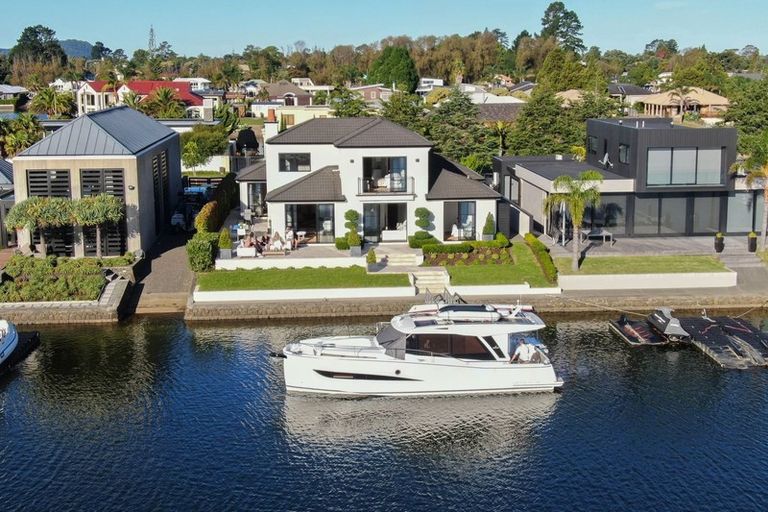 Photo of property in 137 Motu Grande, Pauanui, Hikuai, 3579