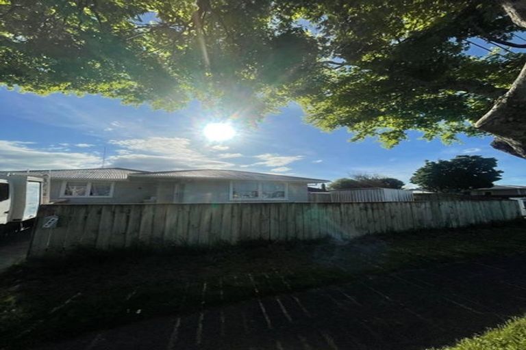 Photo of property in 41a Kelvin Road, Papakura, 2110