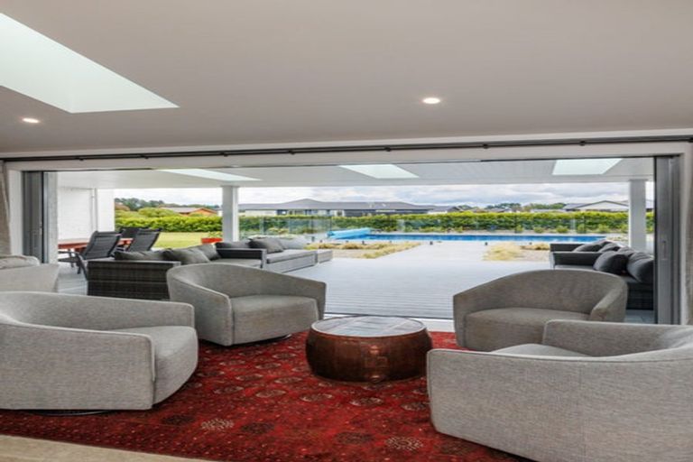 Photo of property in 12 Colquhoun Way, Kelvin Grove, Palmerston North, 4470