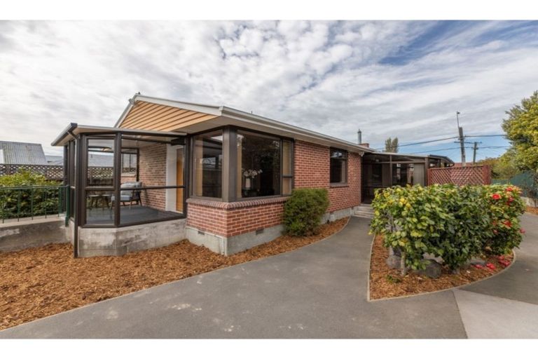 Photo of property in 371 Pages Road, Aranui, Christchurch, 8061