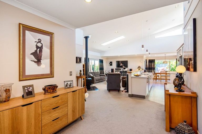 Photo of property in 26 Gandalf Crescent, Paraparaumu, 5032