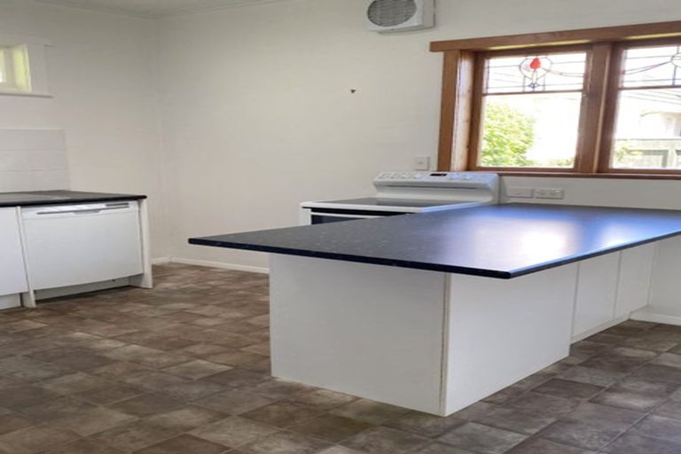 Photo of property in 706 High Street, Boulcott, Lower Hutt, 5010