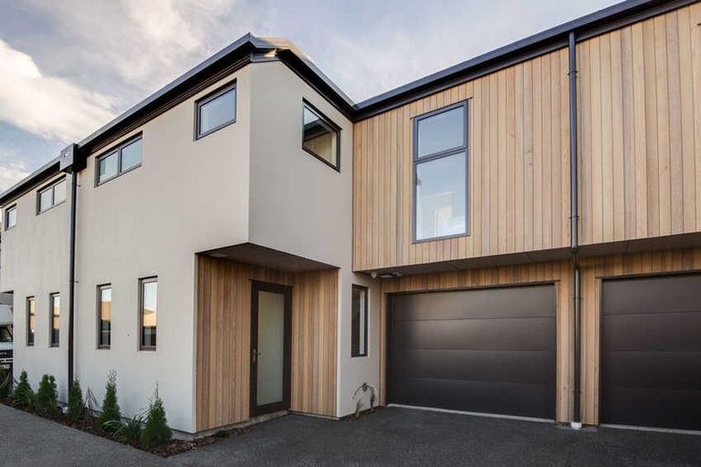 Photo of property in 2/555 Manchester Street, St Albans, Christchurch, 8014