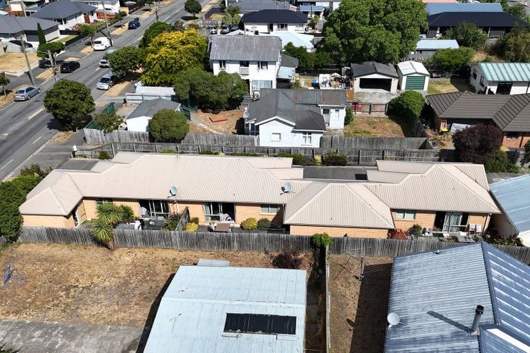 Photo of property in 2/160 Breezes Road, Aranui, Christchurch, 8061