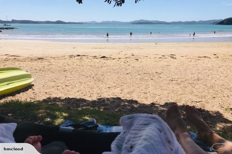 Photo of property in 5 Long Beach Road, Russell, 0202