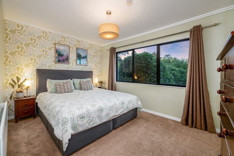 Photo of property in 17 Gallony Avenue, Massey, Auckland, 0614