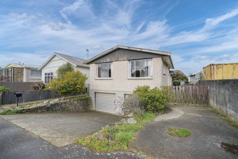 Photo of property in 71 Lowe Street, Avenal, Invercargill, 9810