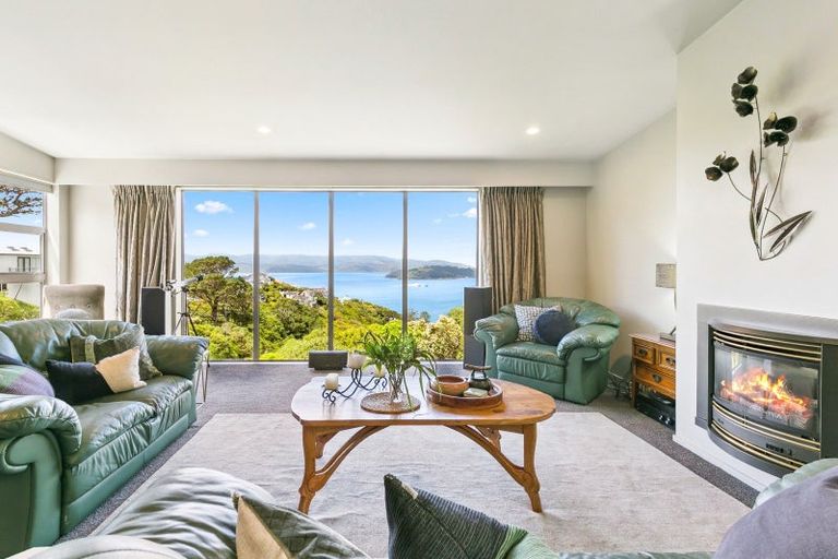 Photo of property in 77a Nicholson Road, Khandallah, Wellington, 6035