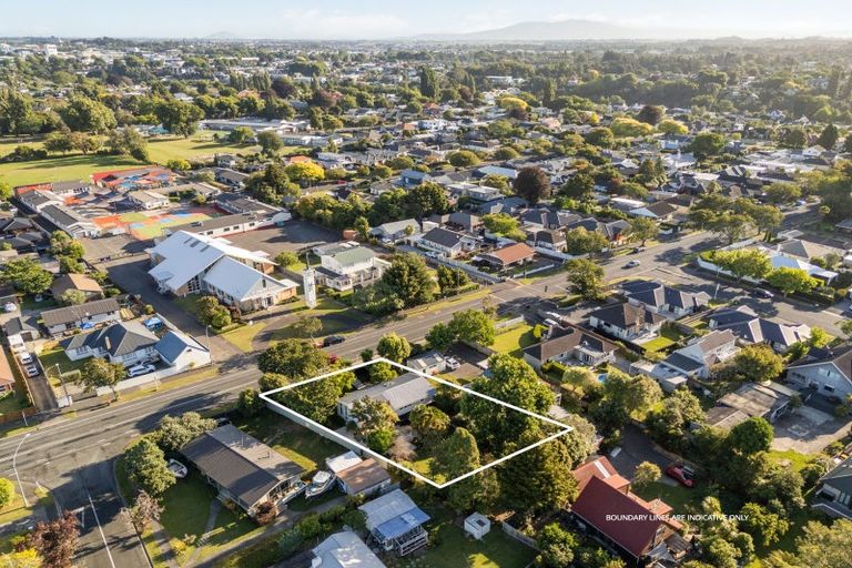 Photo of property in 87 Clarkin Road, Fairfield, Hamilton, 3214