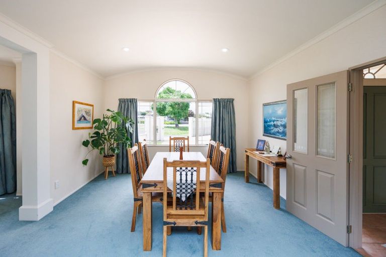 Photo of property in 38 East Street, Feilding, 4702