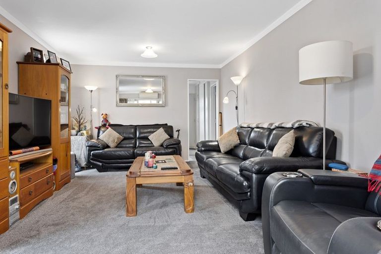 Photo of property in 28b East Belt, Rangiora, 7400