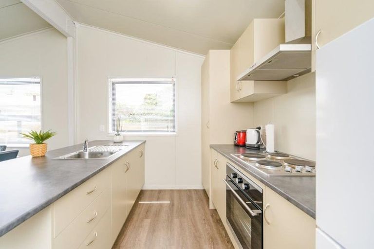 Photo of property in 62 Newcastle Street, Hokowhitu, Palmerston North, 4410