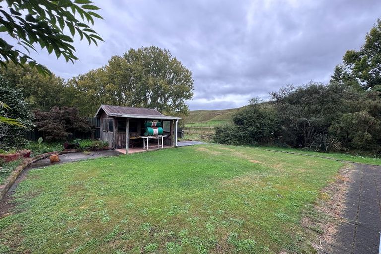 Photo of property in 3249 State Highway 1, Hunterville, 4784
