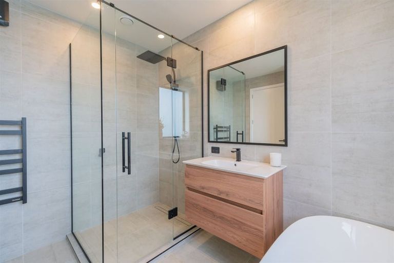 Photo of property in 6 Ralph Moir Drive, Te Anau, 9679