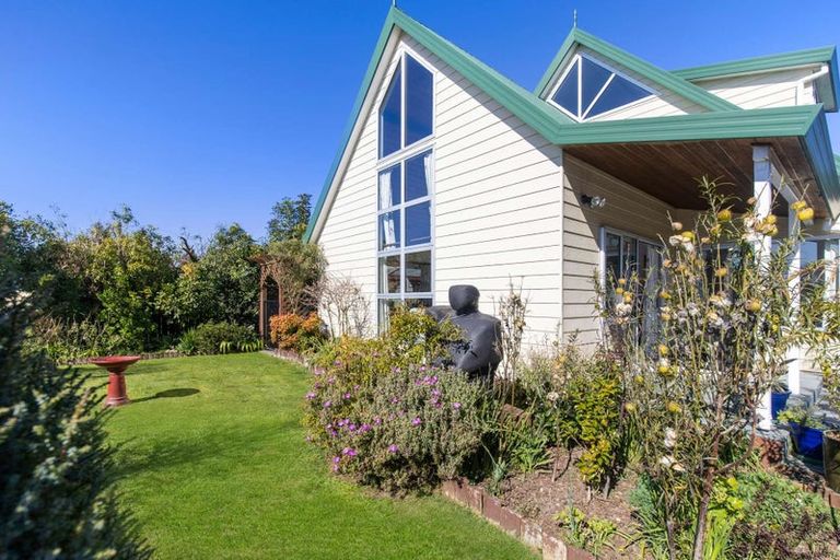 Photo of property in 5 Edwin Chambers Drive, Motueka, 7120