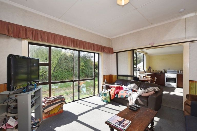Photo of property in 700 Bluff Highway, Clifton, Invercargill, 9877