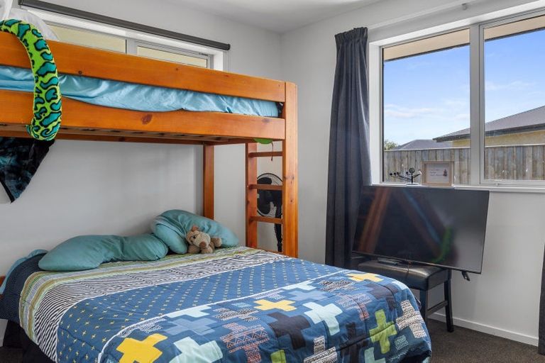 Photo of property in 34 Hilton Drive, Amberley, 7410