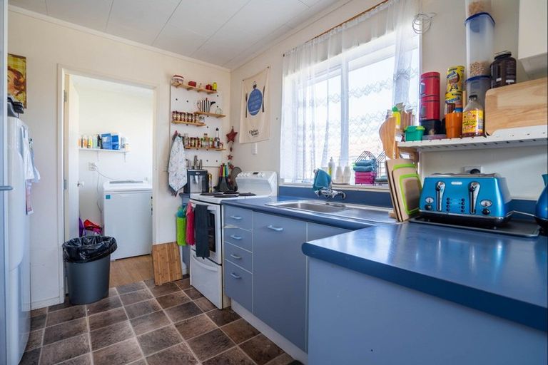 Photo of property in 32 Rosewood Place, Paraparaumu, 5032