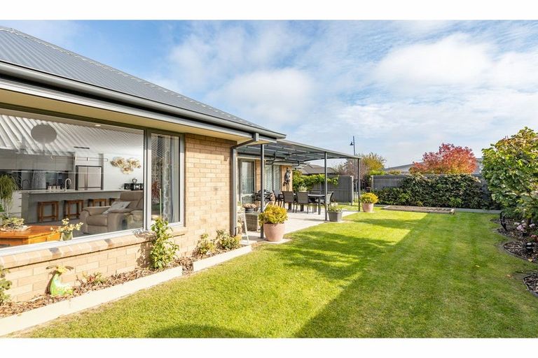 Photo of property in 8 Waipara Road, Pegasus, 7612